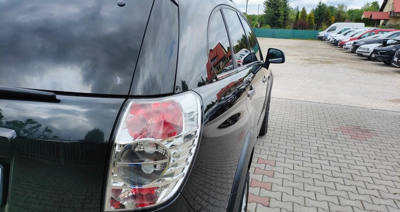 Chevrolet Captiva cena 39500 przebieg: 177000, rok produkcji 2011 z Staszów małe 529